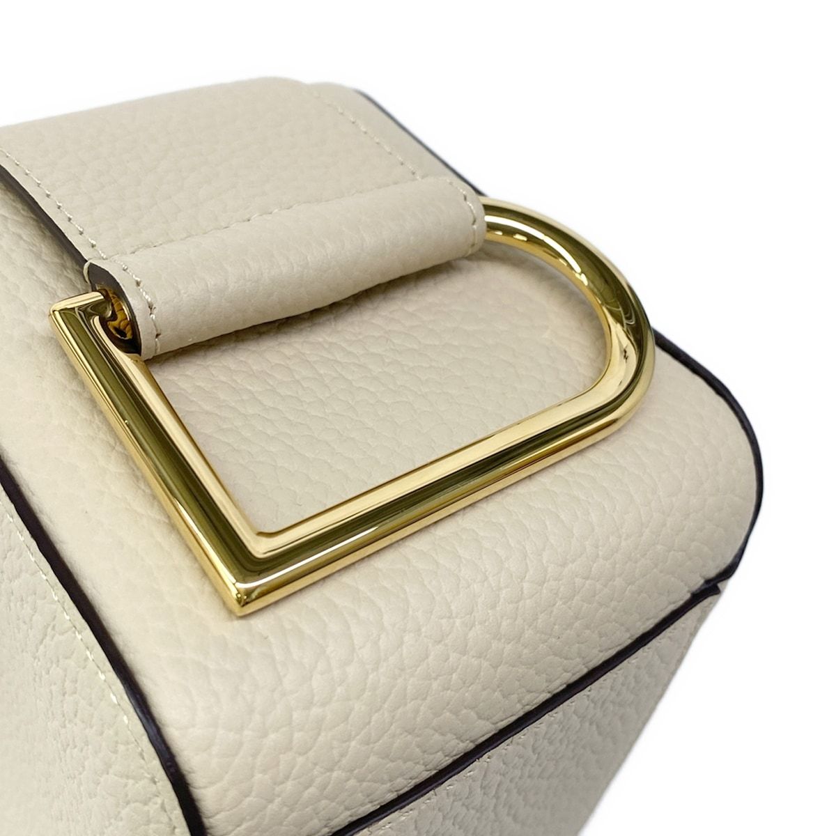DELVAUX(デルボー) ハンドバッグ美品 クールボックス ミニ 