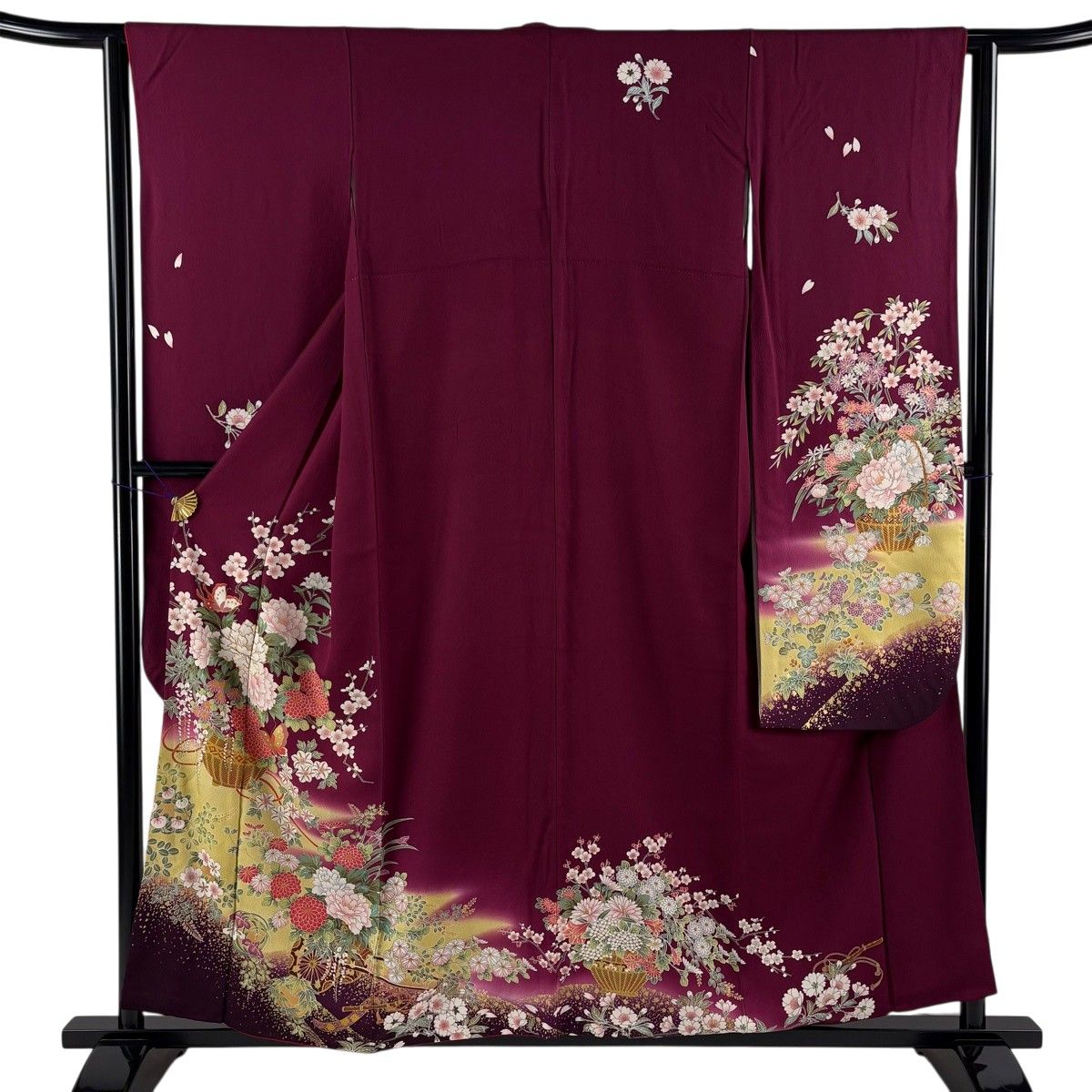 振袖 身丈157.5cm 裄丈64cm 正絹 秀品 【中古】 美品】 振袖 身丈157.5cm 裄丈64.5cm M 袷 草花 ヱ霞 縮緬 ぼかし 朱色