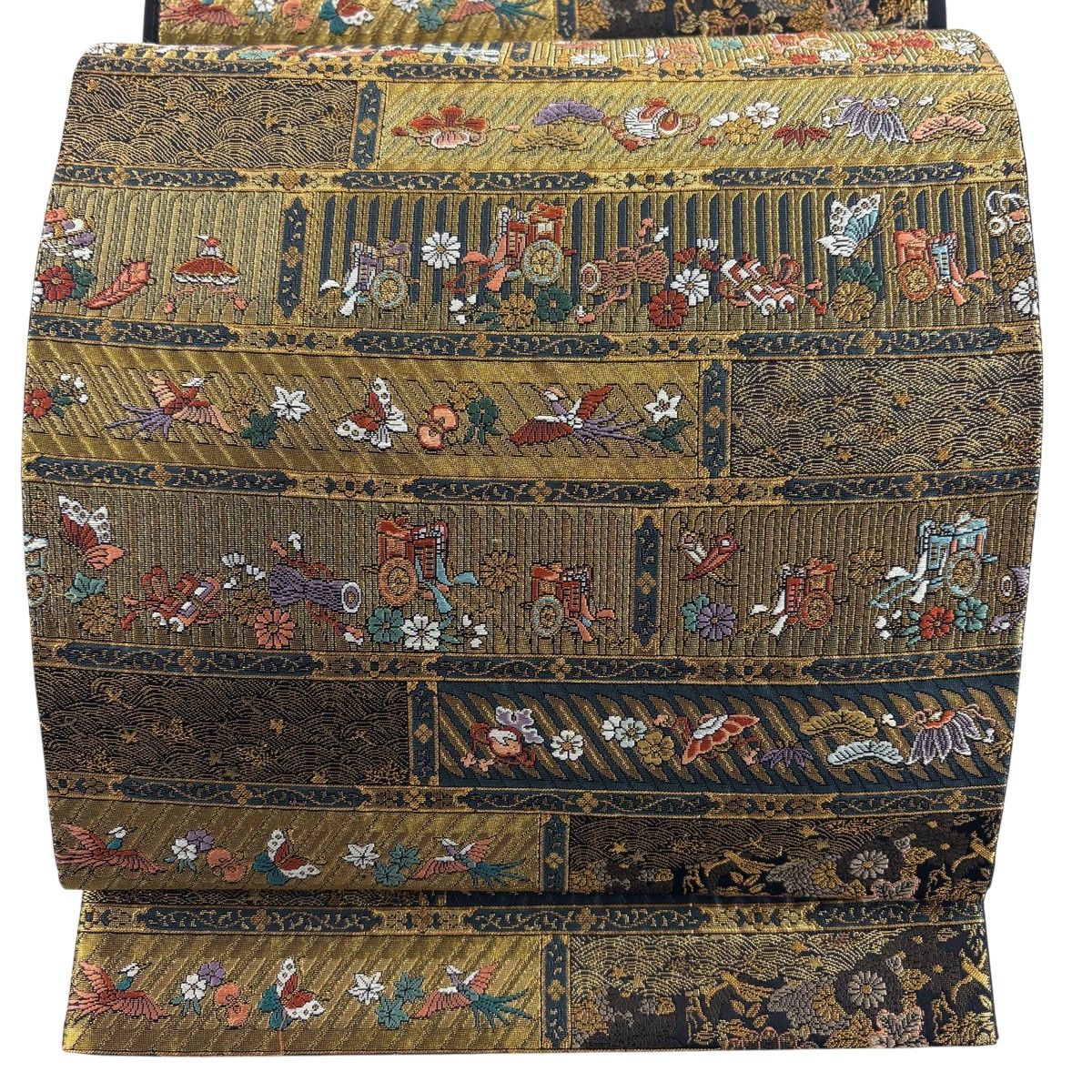 【美品】 袋帯 秀品 鎧威し 宝尽くし 金茶 六通 正絹 【中古】
