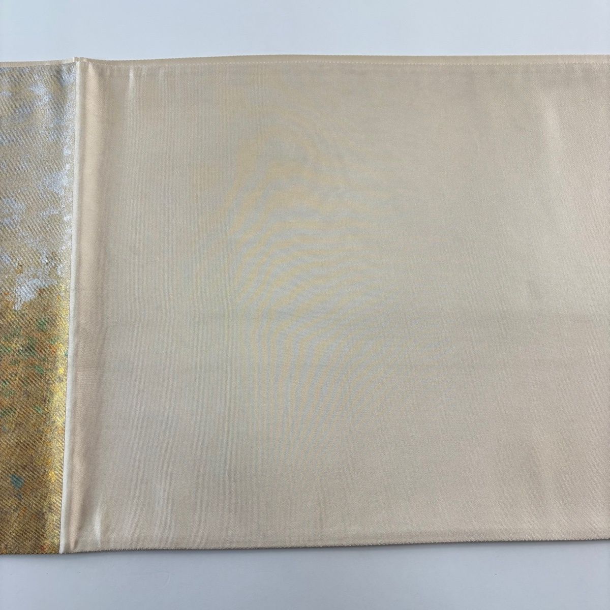袋帯 秀品 鎧脅し 草花 金銀彩 ベージュ お太鼓柄 正絹 【中古】