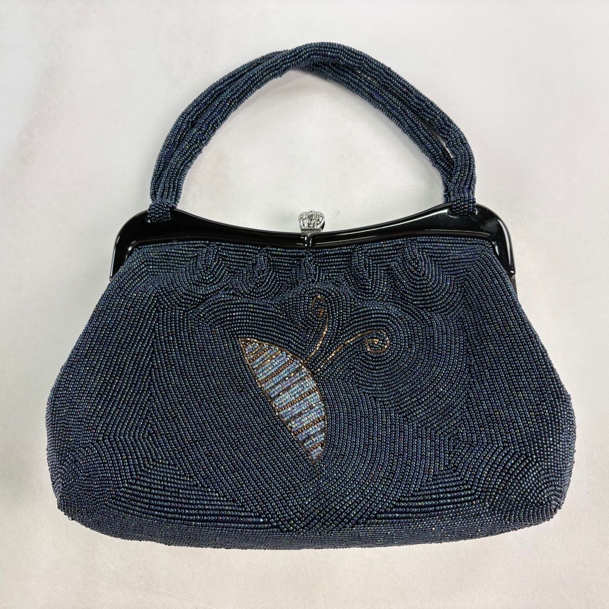 【美品】 和装バッグ 優品 ビーズバッグ フォーマル 幾何学 紺色 ビーズ 和装小物 【中古】