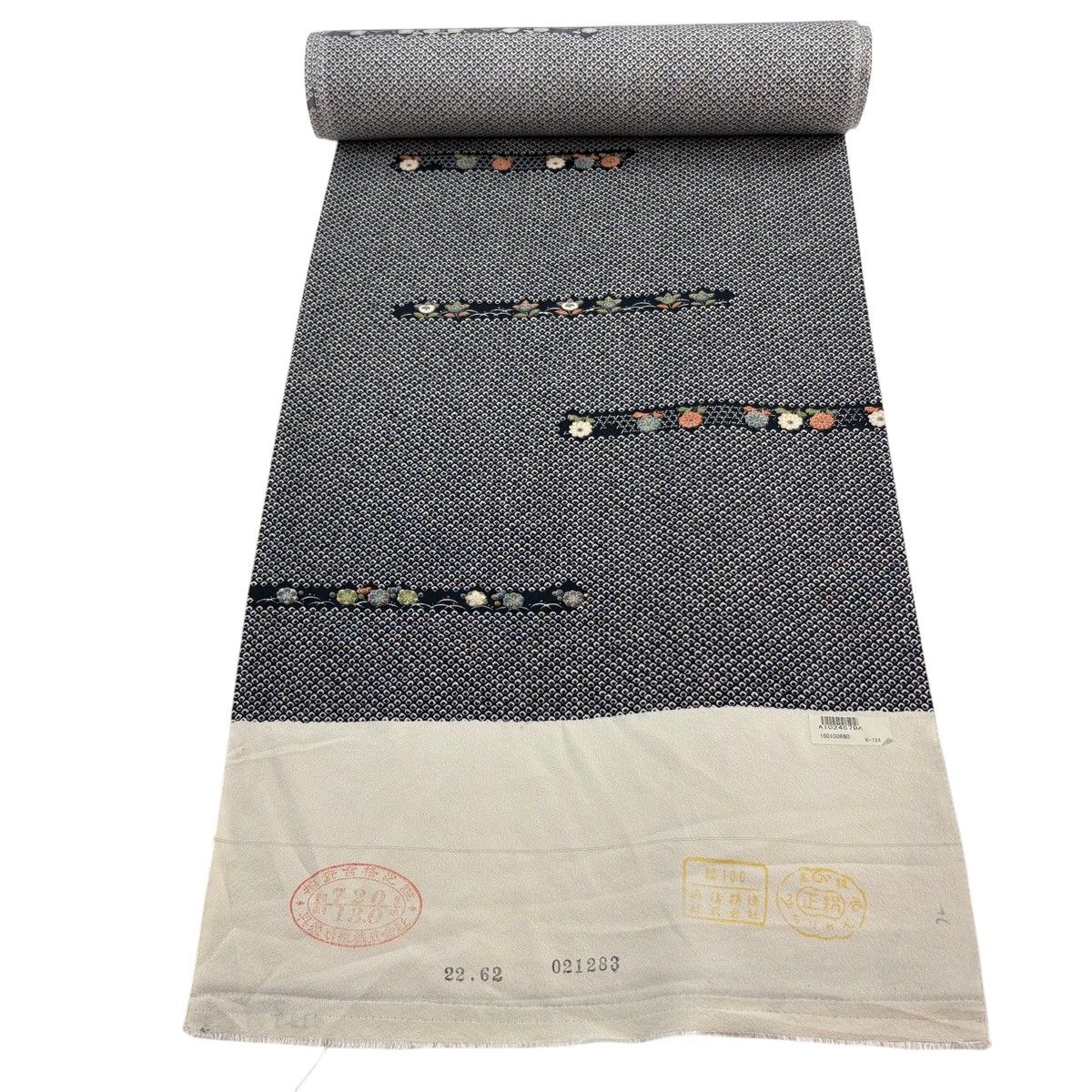 反物 秀品 小紋 菊 梅 黒 正絹 【中古】