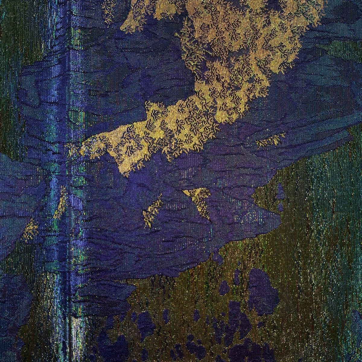【美品】 袋帯 逸品 佐波理 落款 山並 樹木 金糸 箔 青紫 六通 正絹 【中古】