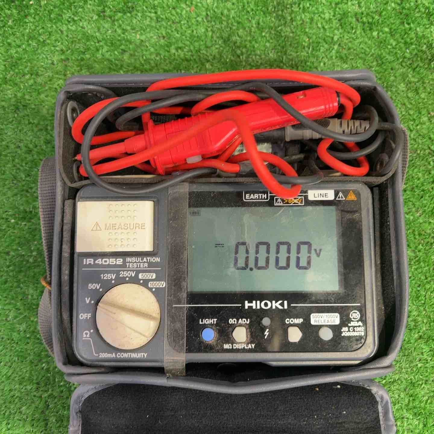 日置電機 絶縁抵抗計 (スイッチ付きリード付属) IR4052-11【町田店 