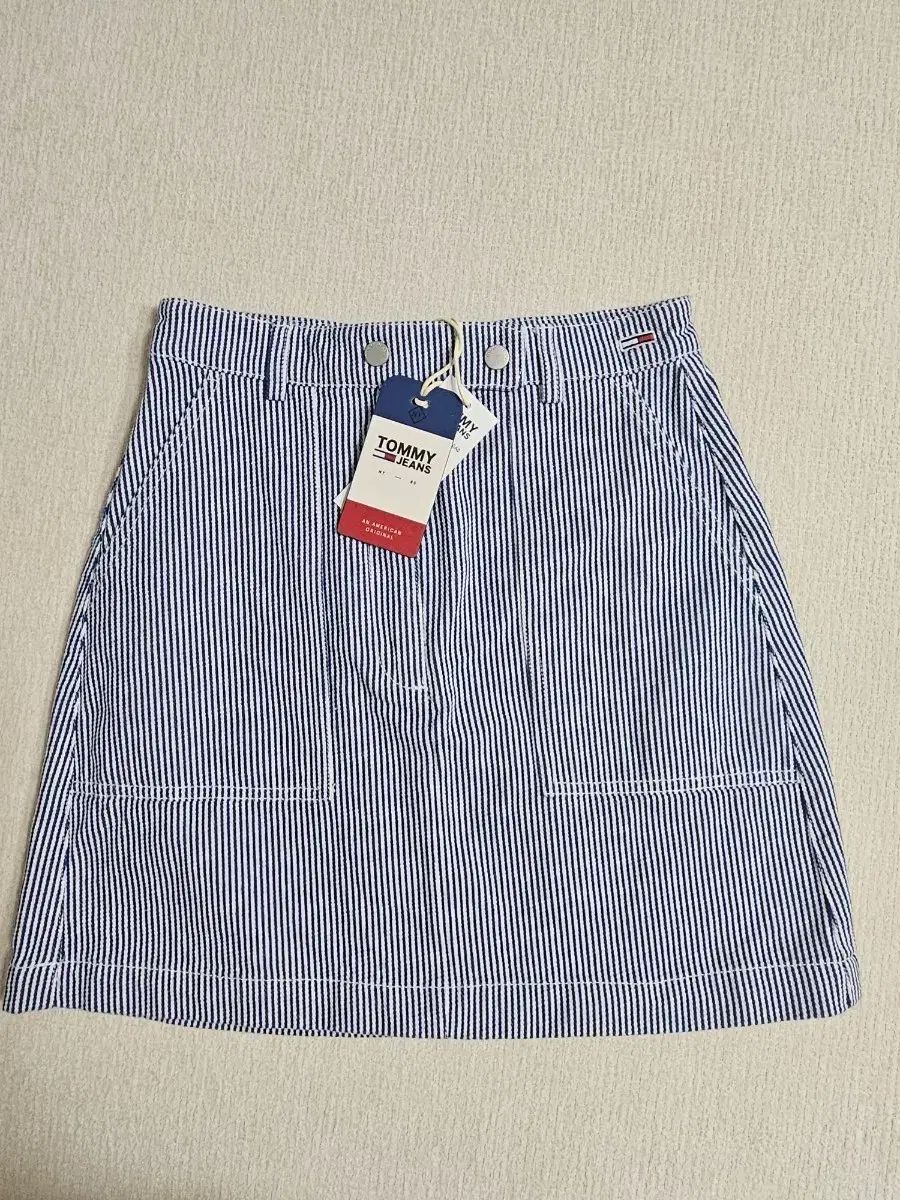 TOMMY JEANS トミー ジーンズ ストライプ スカート