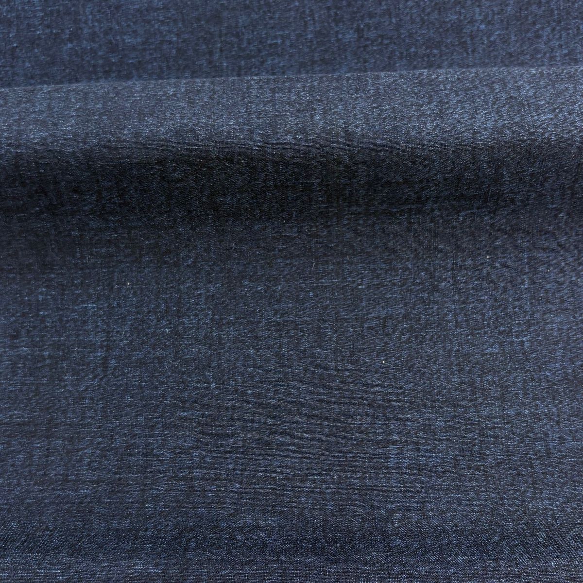 【Q2410】ＢＢ未仕立て正絹結城紬　反物　紺地　呉服　在庫品　着物 反物 逸品 本場結城紬 奥順 証紙 紺色 正絹｜中古・古着・リサイクル