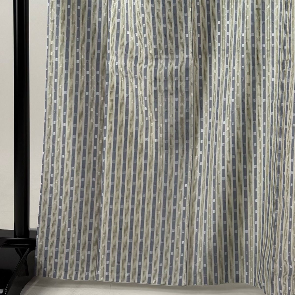 【美品】 紬 身丈168cm 裄丈66.5cm 正絹 逸品 【中古】 美品】紬 身丈168cm 裄丈66cm M 正絹 逸品 【中古】の通販 by バイセル
