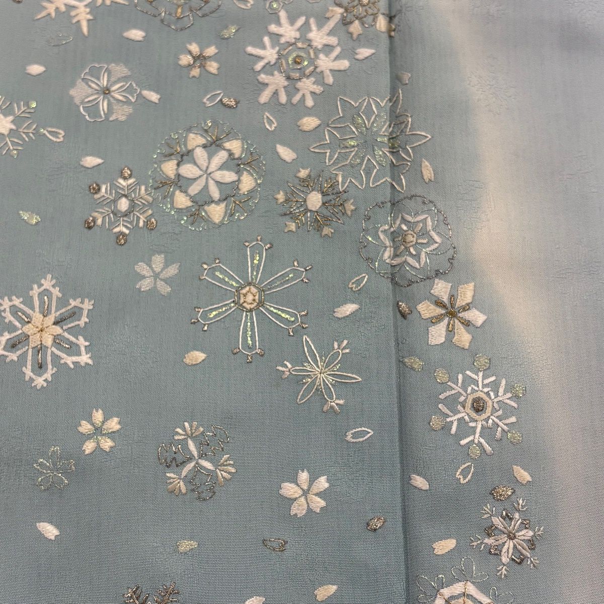 訪問着 身丈168cm 裄丈67cm M 袷 雪の結晶 花 金銀糸 刺繍 水色 正絹
