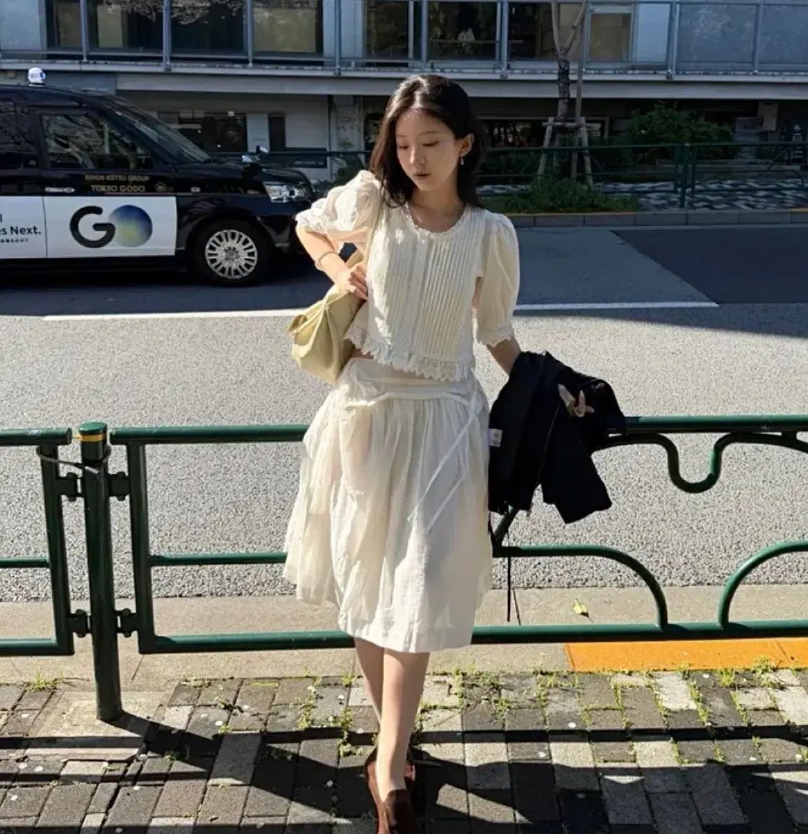 ゆいニ シャーリング アイボリー スカート