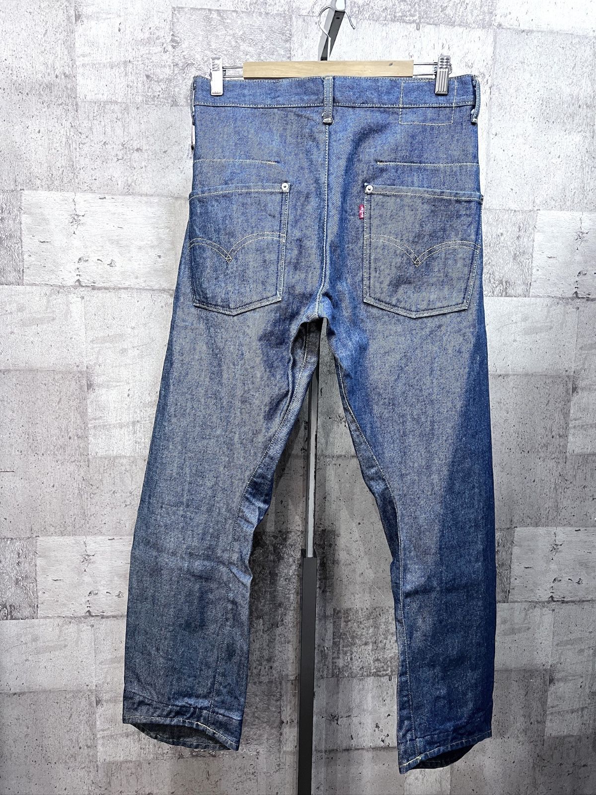 美品 00年 Levi's ENGINEERED JEANS REGULAR 立体裁断デニム ジーンズ