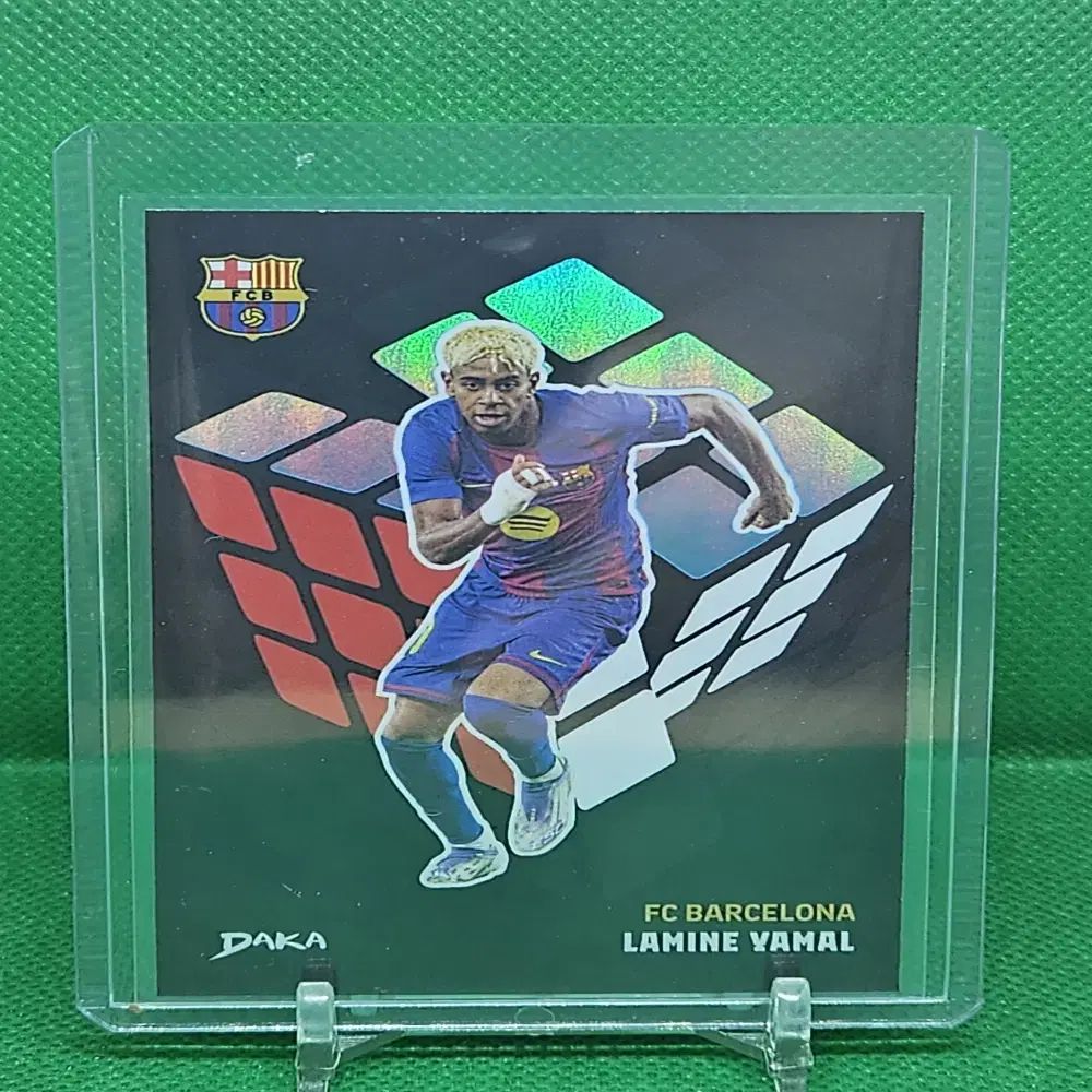 2025 タカ バルセロナ ラミン・ヤマル キュービックカード(130/149)