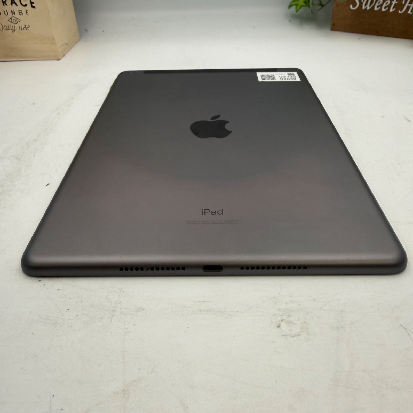 ジャンク】iPad 第8世代 32GB Wi-Fi+Cellular - メルカリ
