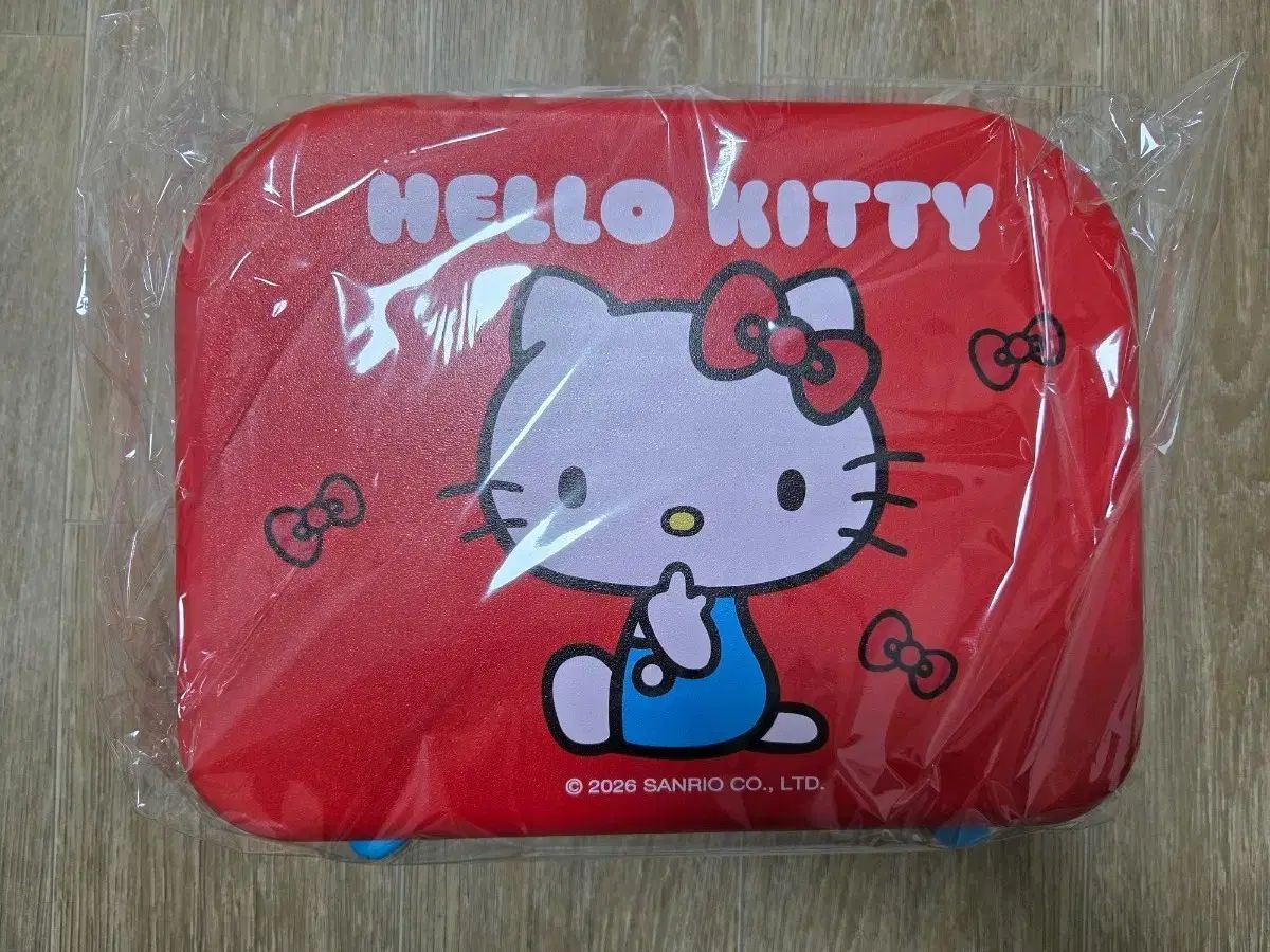 サンリオ ハローキティ ラブリー ミニキャリーケース