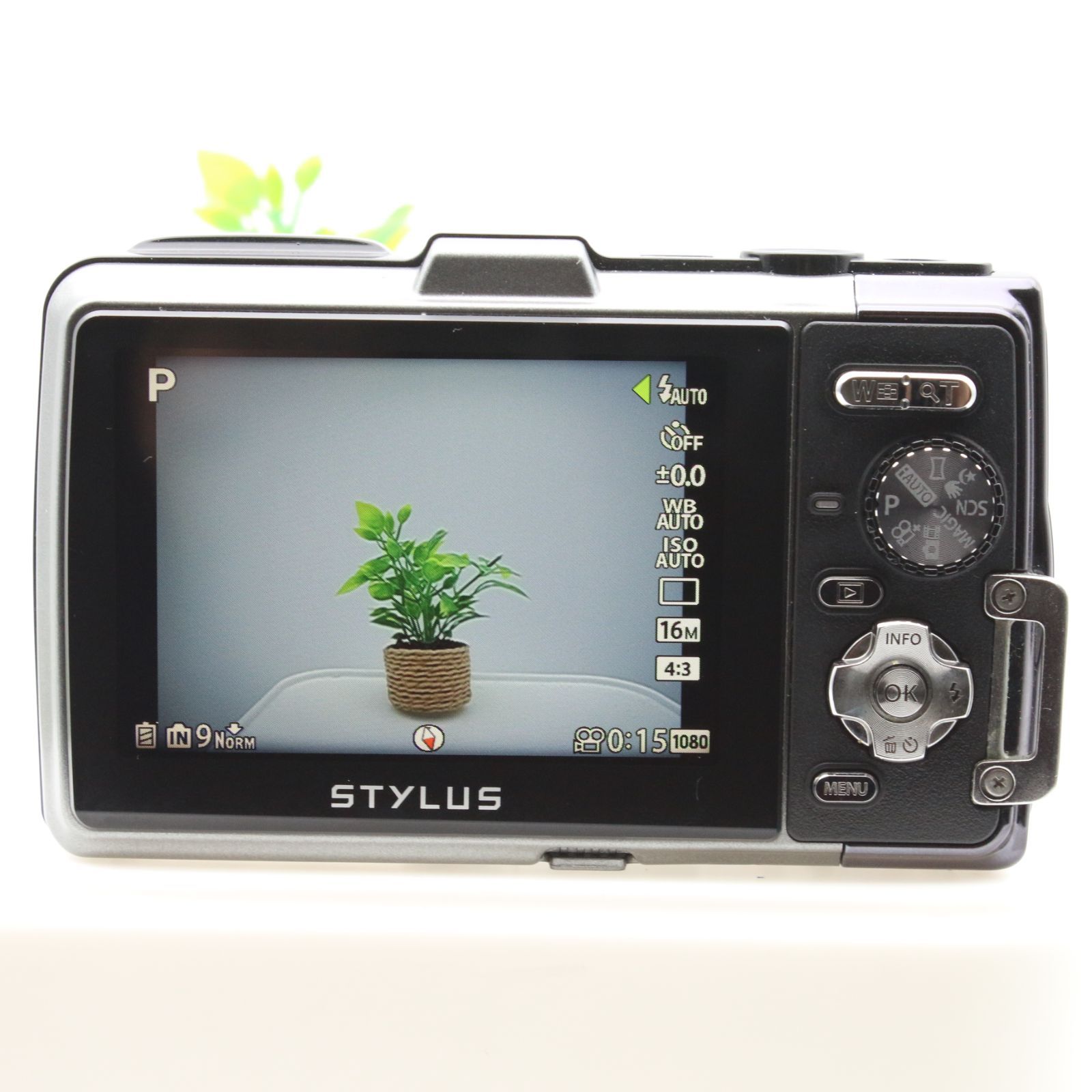 極上品】 OLYMPUS STYLUS TG-830 シルバー 1600万画素 裏面照射型CMOS 