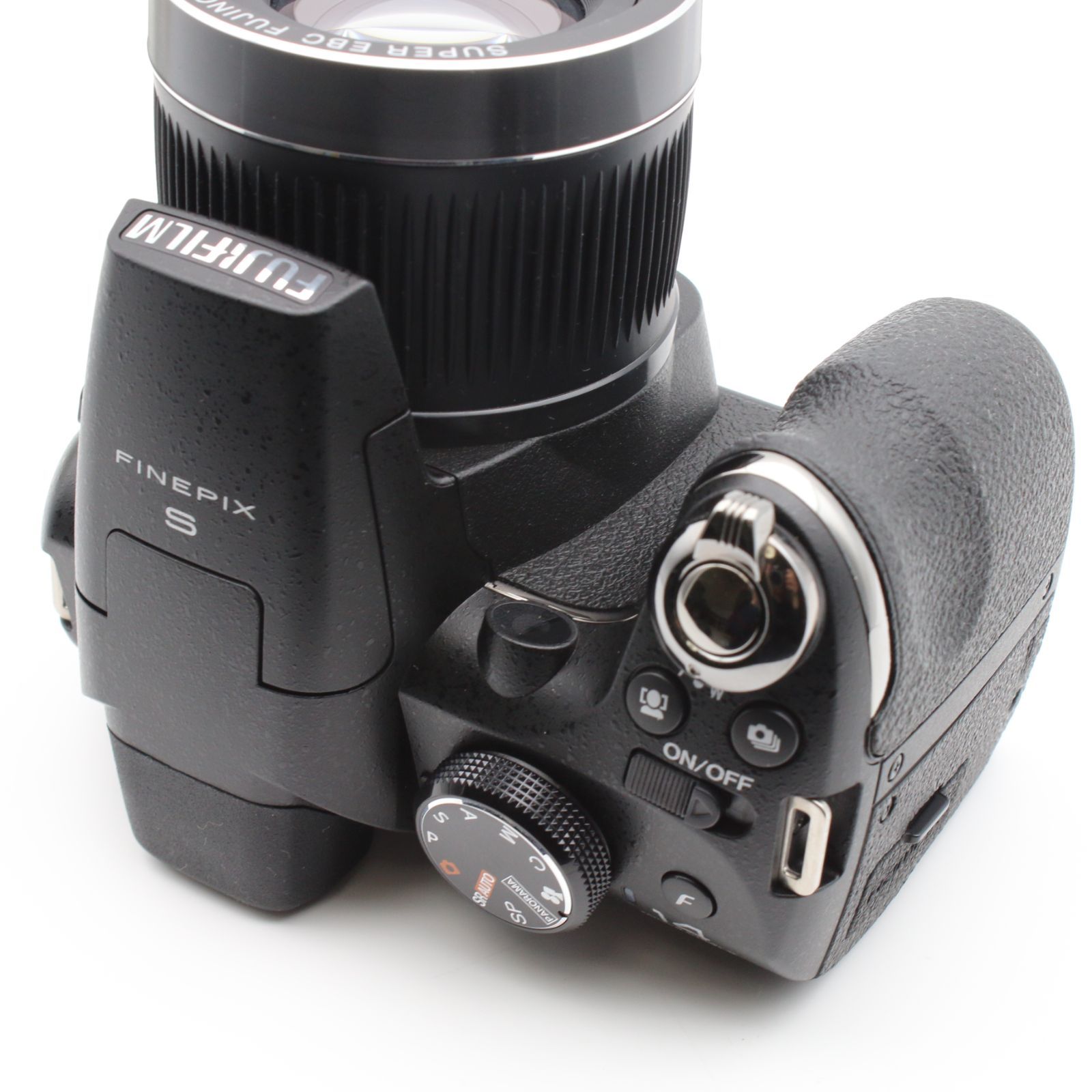 極上品】 FUJIFILM FinePix S3200 ブラック 1400万画素 広角24mm 光学