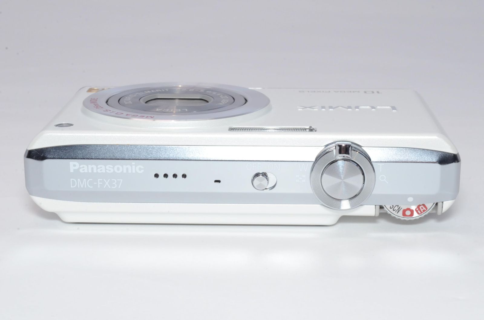 【極美品】Panasonic LUMIX DMC-FX37 シェルホワイト Panasonic デジタルカメラ LUMIX (ルミックス) FX37 シェルホワイト