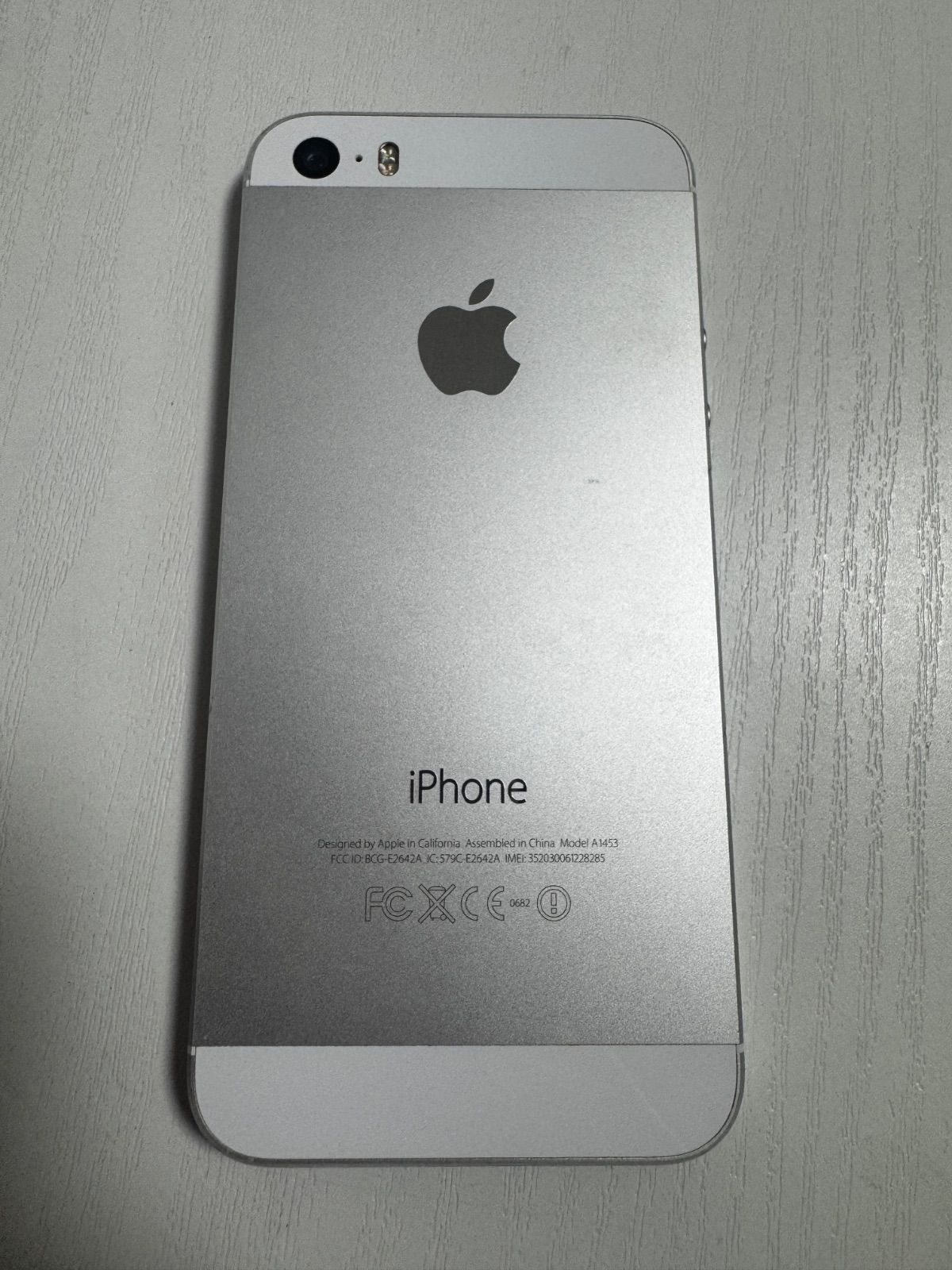 iPhone 5s16GB シルバー