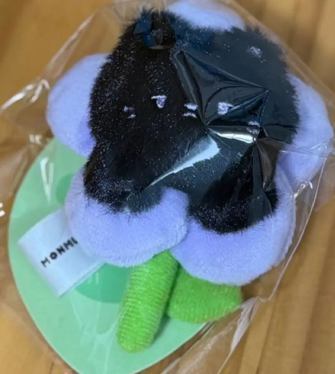 モンムンチエクス ニャンギュン 花キーホルダー