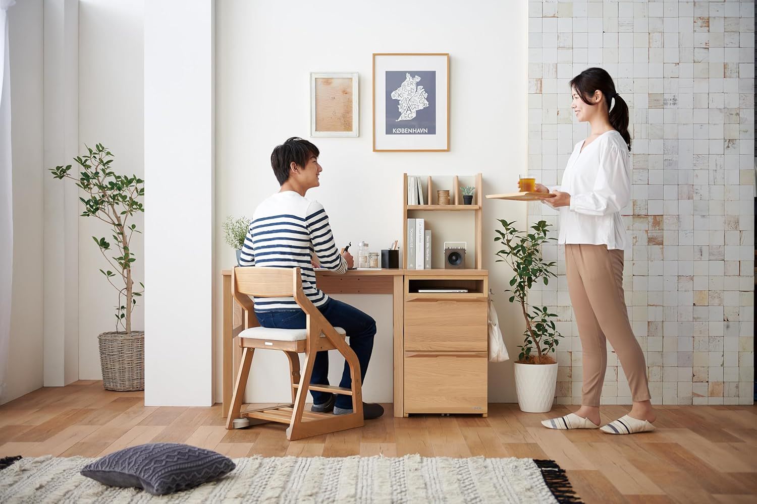 Электрический узкий полотенцесушитель Terma Easy 960*200 (без Электрический узкий полотенцесушитель Terma Easy 960*200 (без