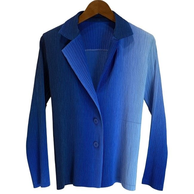 【中古】　ISSEY MIYAKE　テーラードジャケット　シングルボタン　グラデーション　プリーツ　ストレッチ　日本製　ドメスティック　古着　/2496