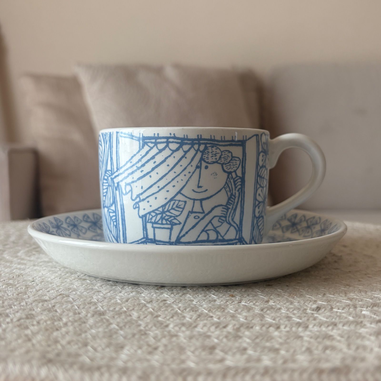 Stig Lindberg Boro カップアンドソーサー ボロ 陶器 Stig Lindberg Boro カップアンドソーサー Gustavsberg ボロ 陶器