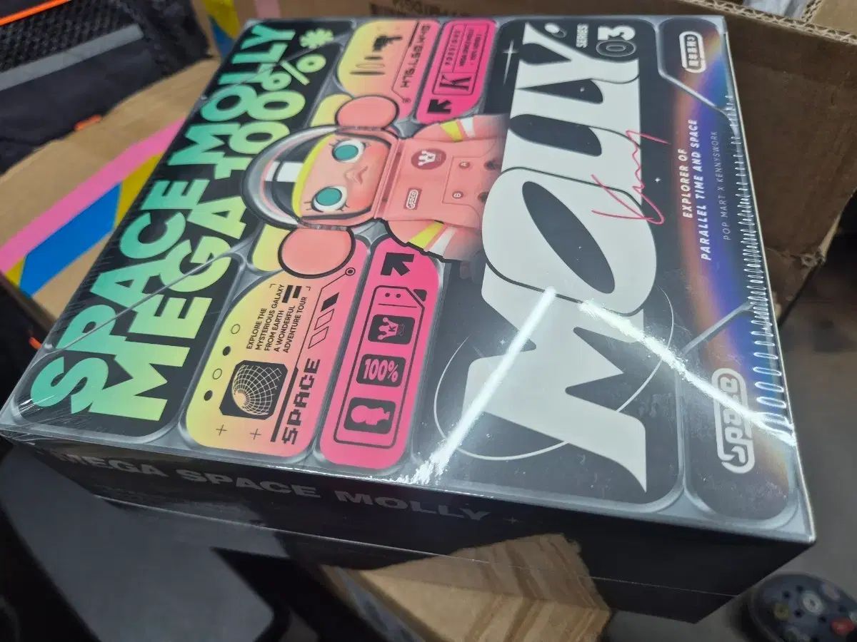 MEGA SPACE MOLLY 3 100% フィギュア 未開封 新品 正規品 ホールボックス