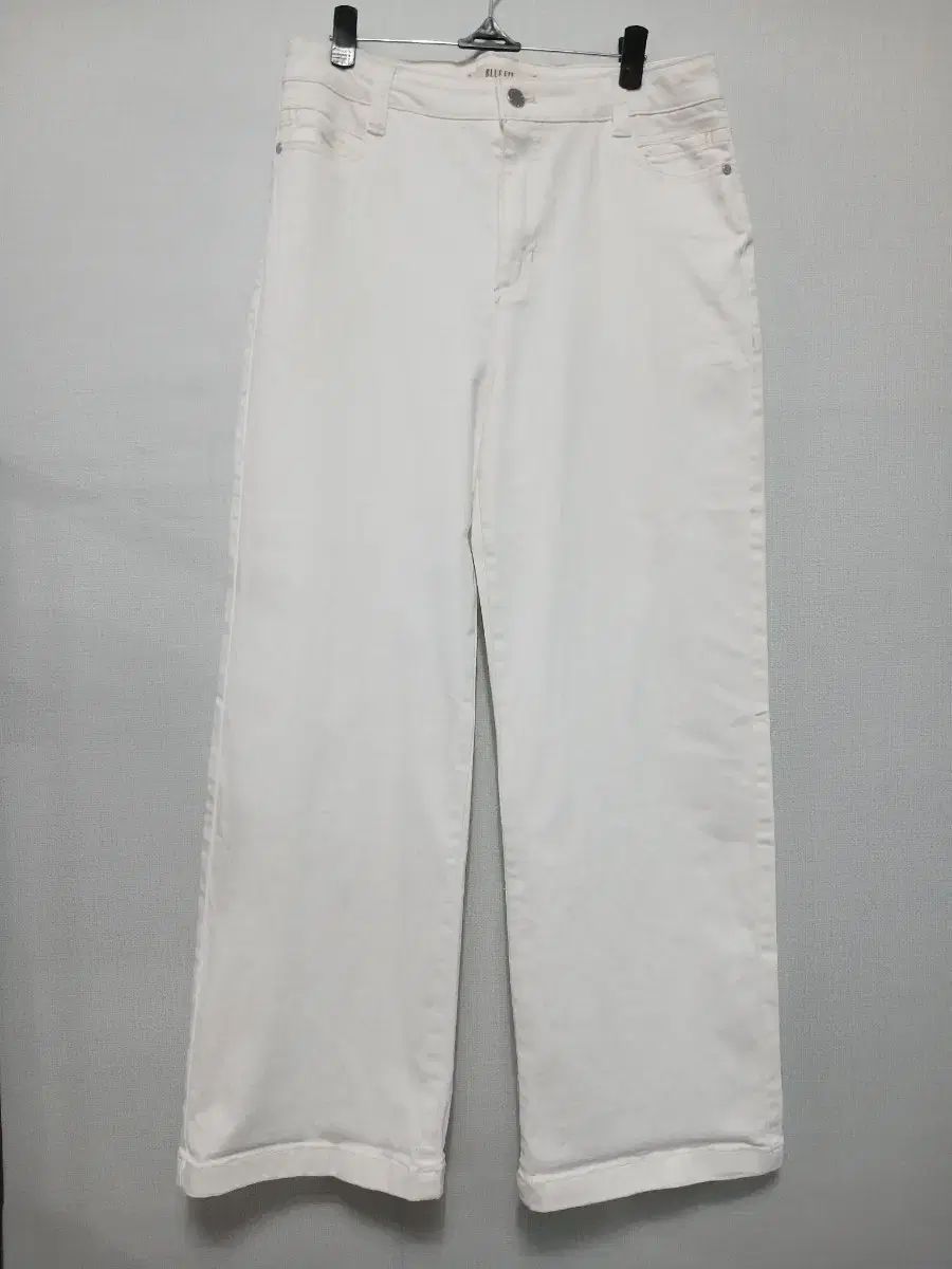 BLUE FIT 白 ワイド デニム パンツ