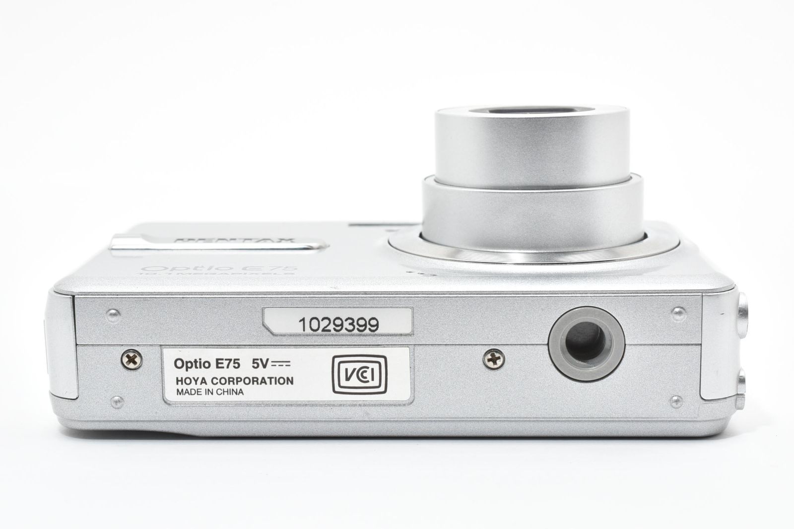 ☆極上品☆ ペンタックス PENTAX Optio E75 シルバー 【1010万画素