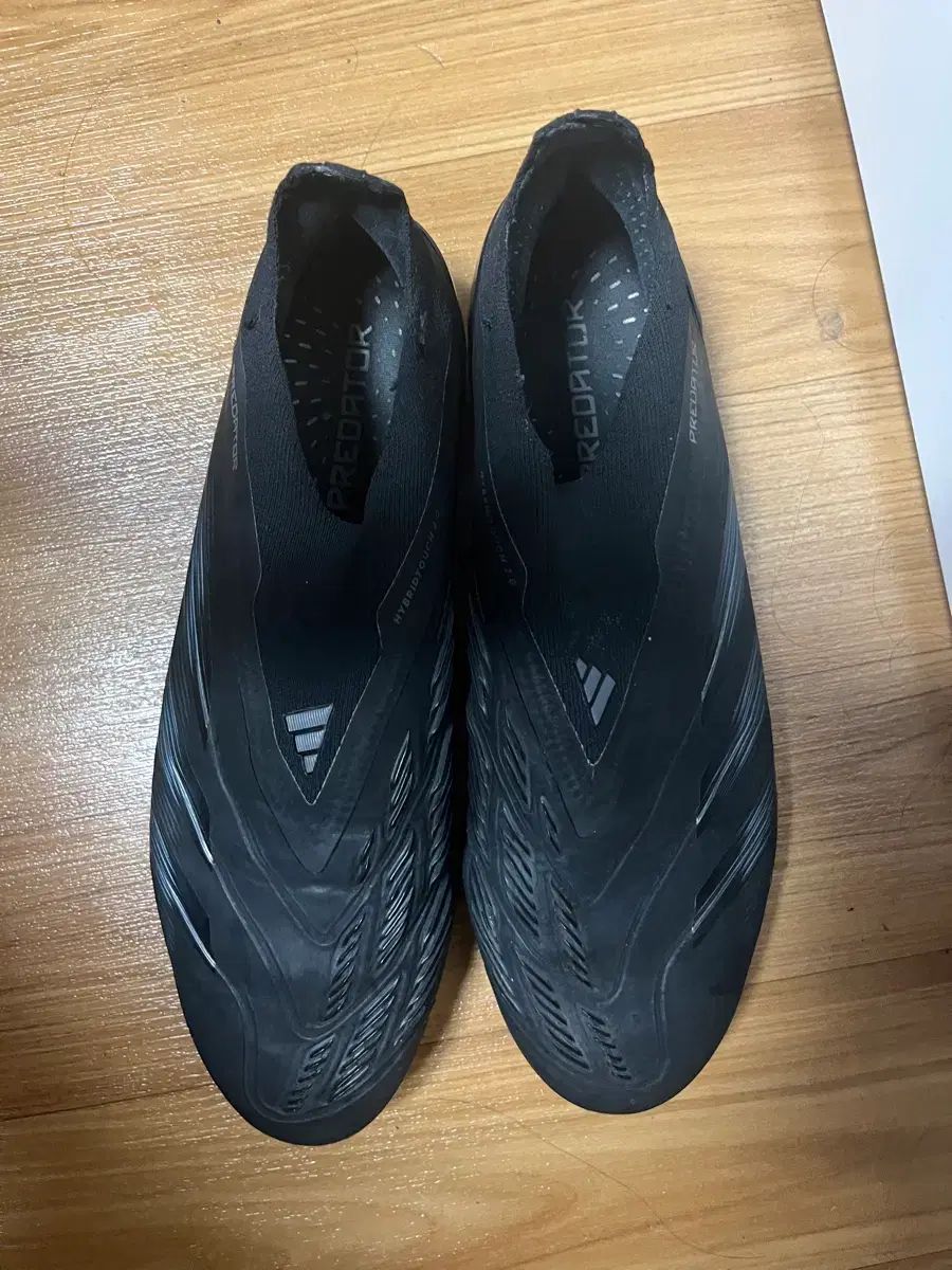 アディダス プレデター エリート FG サッカーシューズ 275