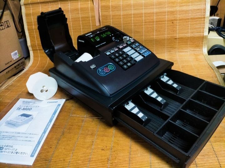 カシオレジスター TE-M80 中古品 人気機種感熱紙 送料無料 056001