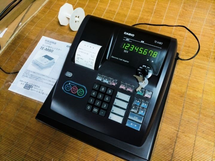 カシオレジスター TE-M80 中古品 人気機種感熱紙 送料無料 056001