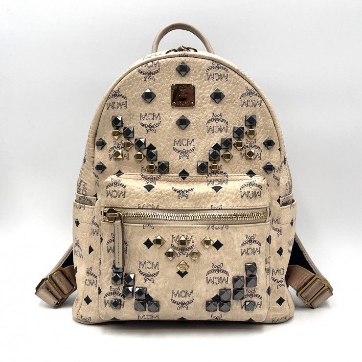 MCM（エムシーエム）Stark ヴィンテージ スタッズ バックパック リュック ヴィセトス モノグラム ベージュ ゴールド金具 MMK6SVE19IG001【中古】