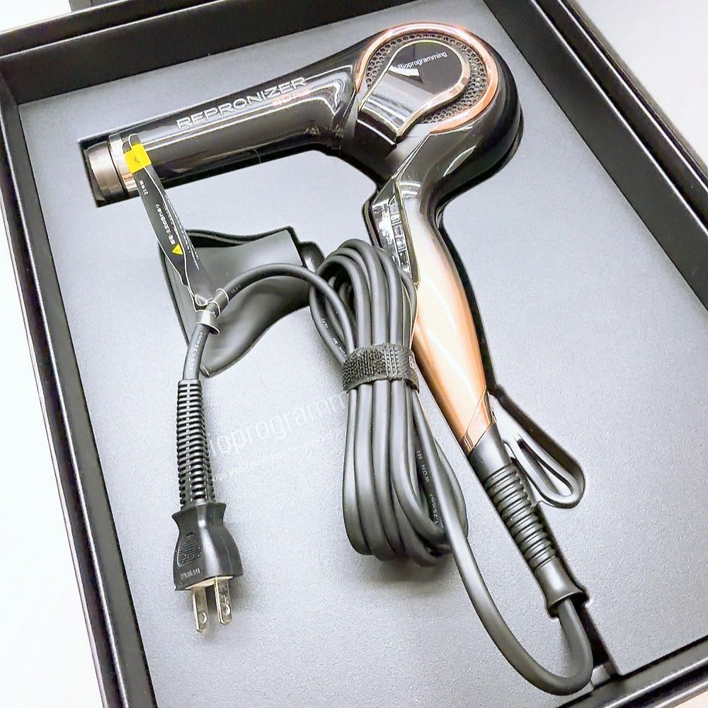 ほぼ未使用＊付属品完備》 リュミエリーナ レプロナイザー 4Dplus 4D 