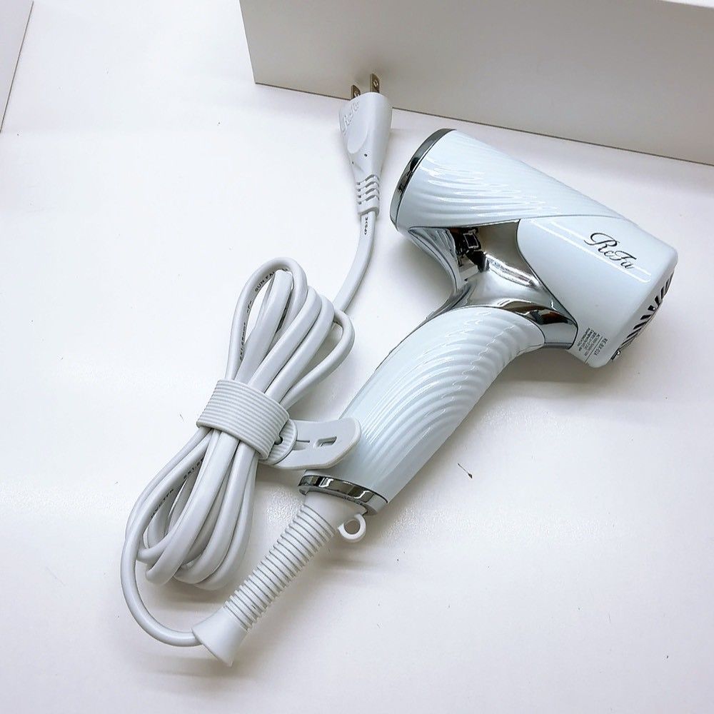 ほぼ未使用＊最新モデル》 付属品完備 Refa リファ ビューティック