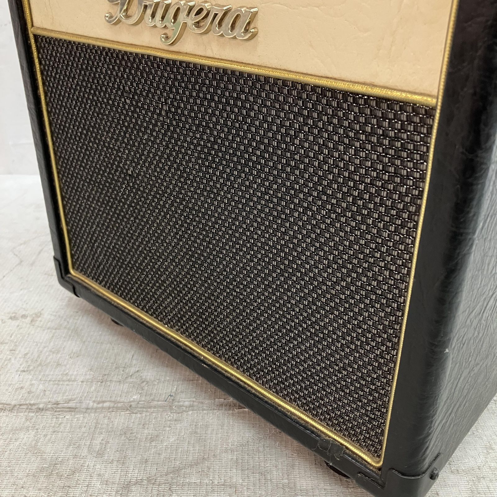 BUGERA V5 ギター アンプ ブゲラ 音響機器 オーディオ 中古 C11172988