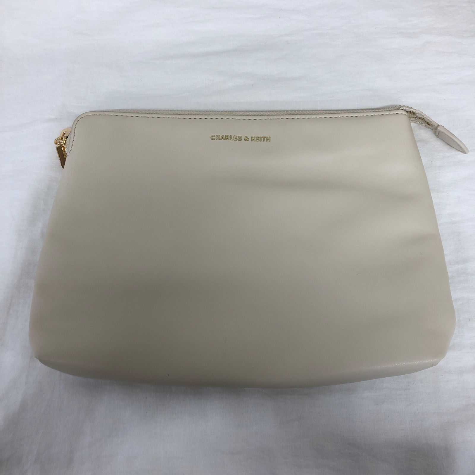 CHARLES&KEITH チャールズ&キース Shania シャナイア ダブルハンドル 