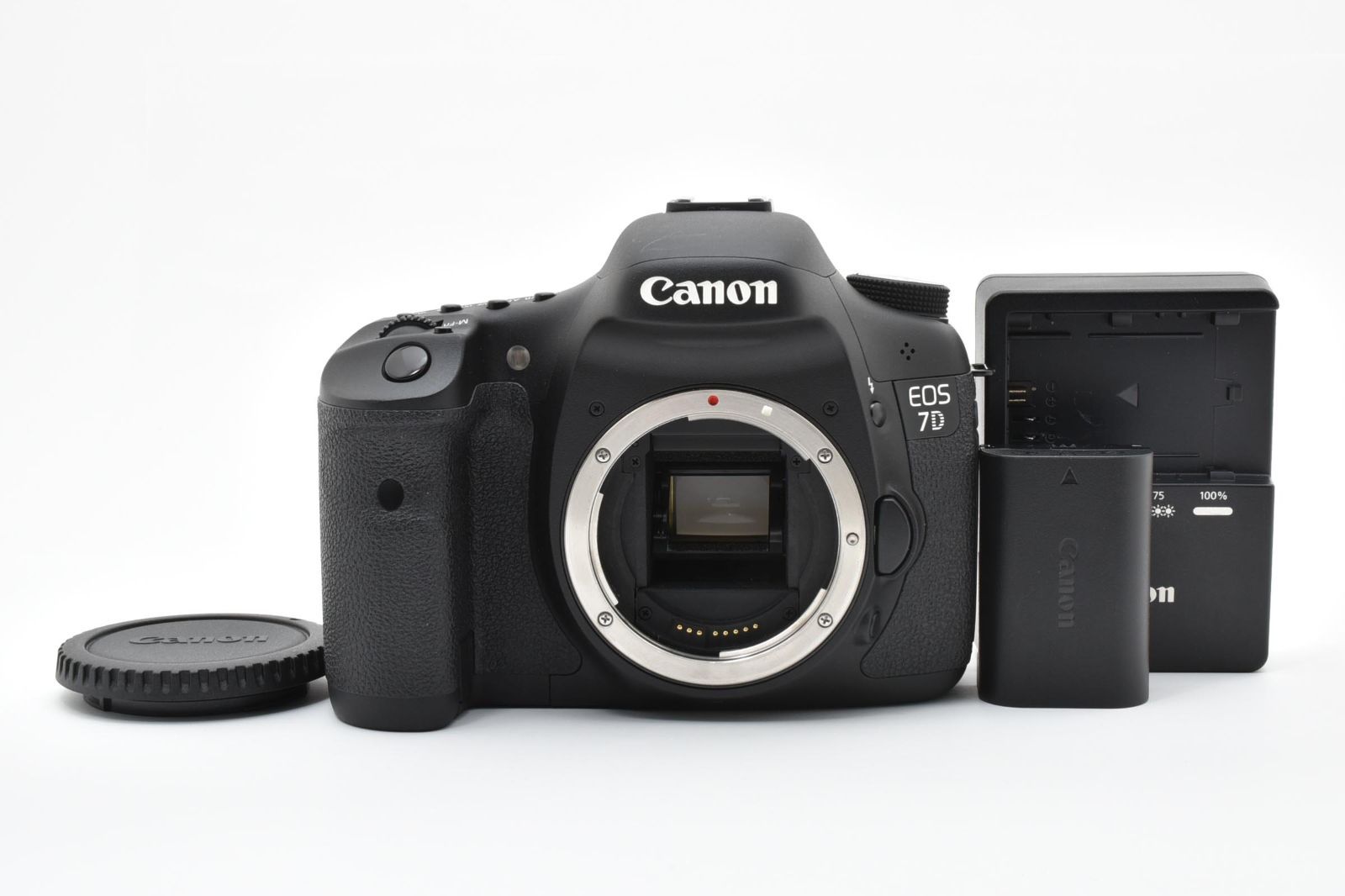 ★極上品★《ショット数わずか5543回!》キャノン CANON EOS 7D ボディ スポーツや鉄道、野鳥撮影に #0612A