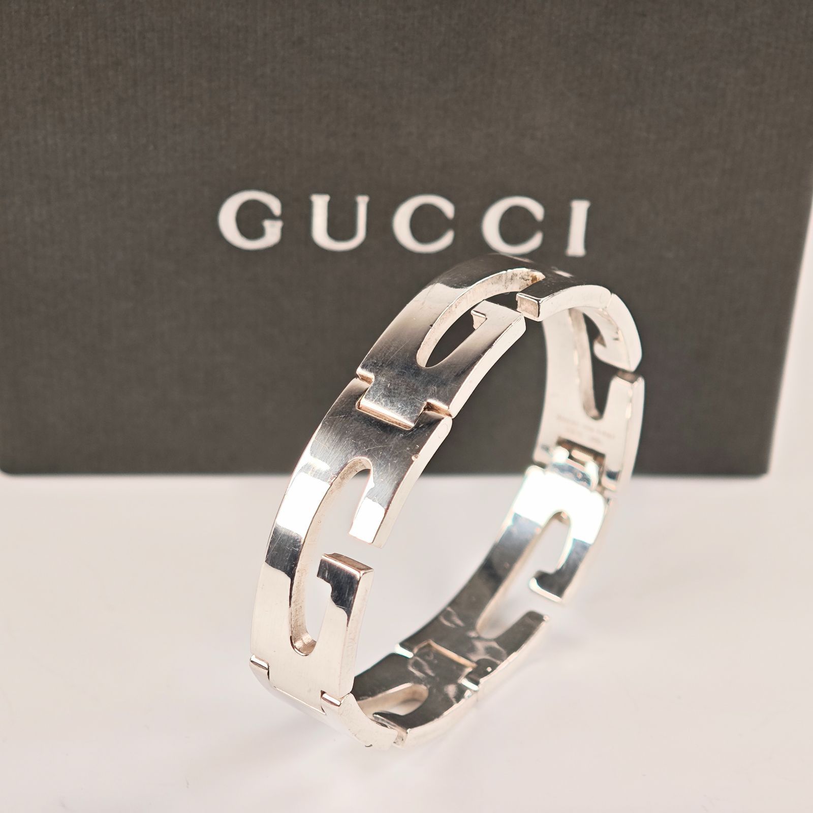 GUCCI　グッチ　ヴィンテージ　ブレスレッド　シルバー　925　カットアウトＧ