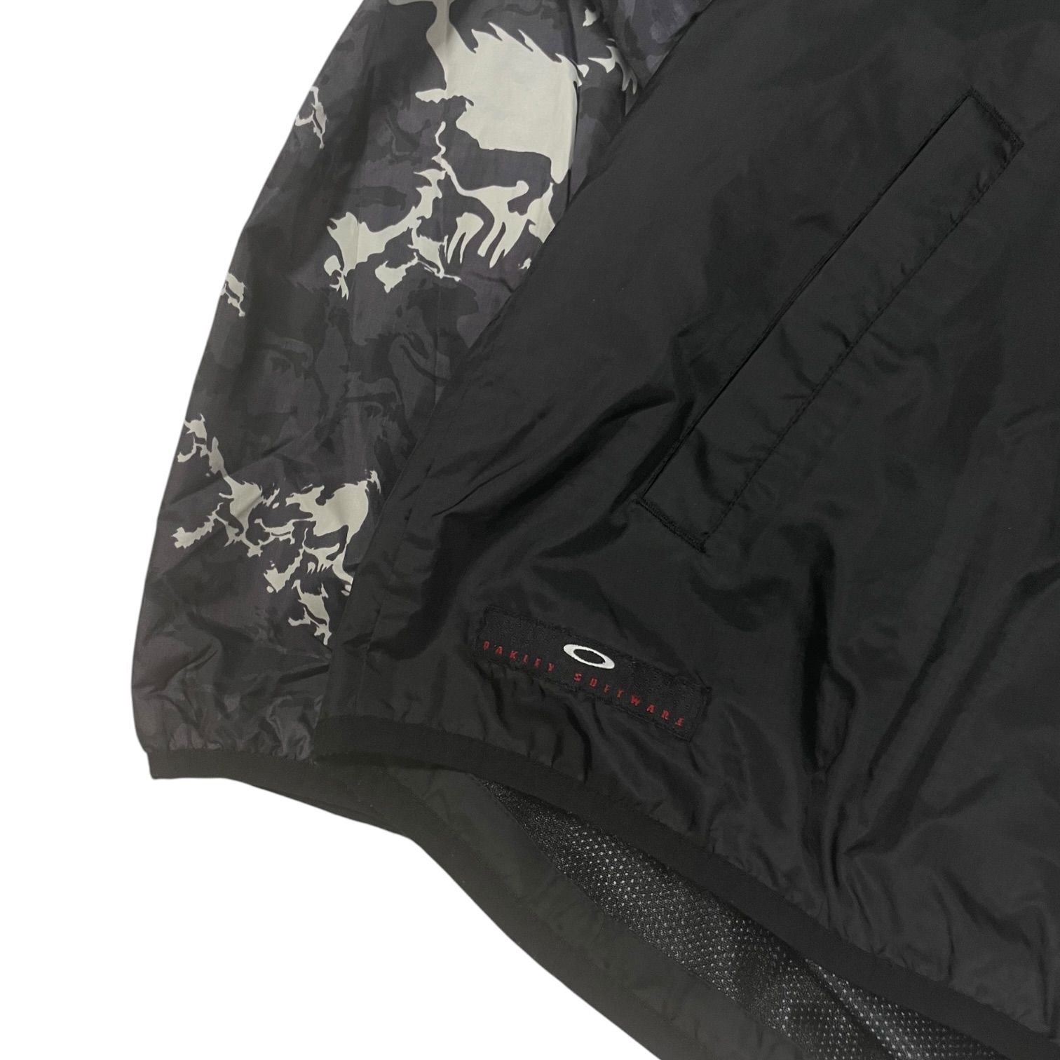 90's oakley 赤タグ スカル柄 ナイロンジャケット - メルカリ