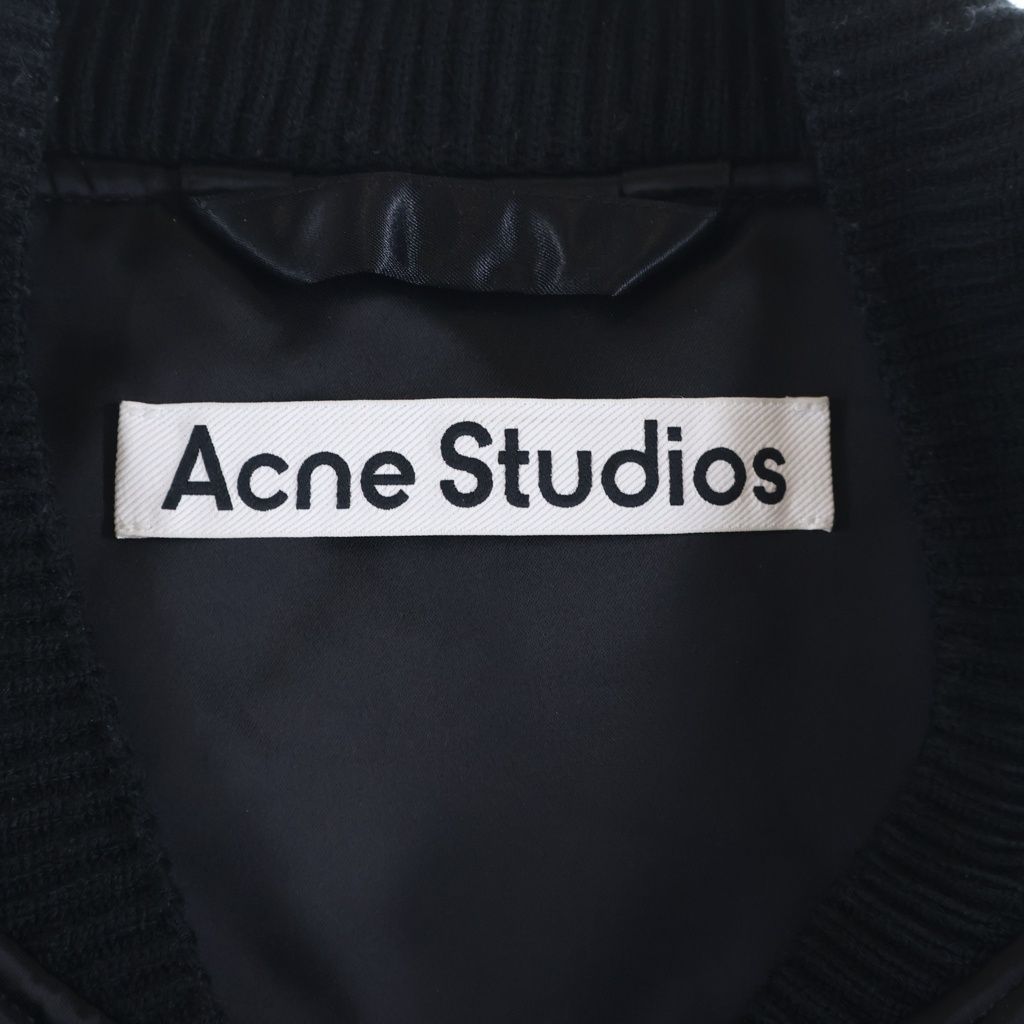 Acne Studios (アクネ ストゥディオズ) ロゴグラム 中綿 ジップアップ