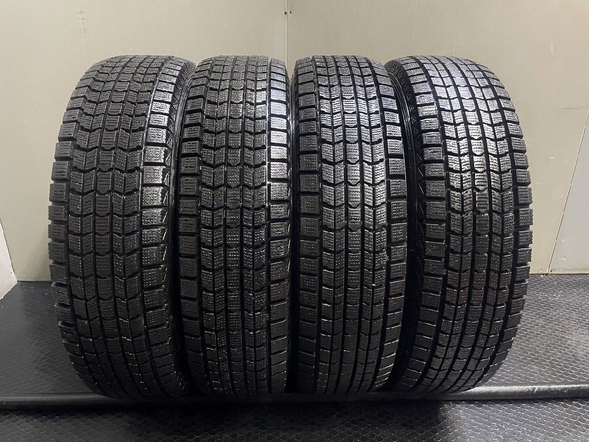 走行短め】DUNLOP GRANDTREK SJ7 215/80R16 16インチ スタッドレス 4本 