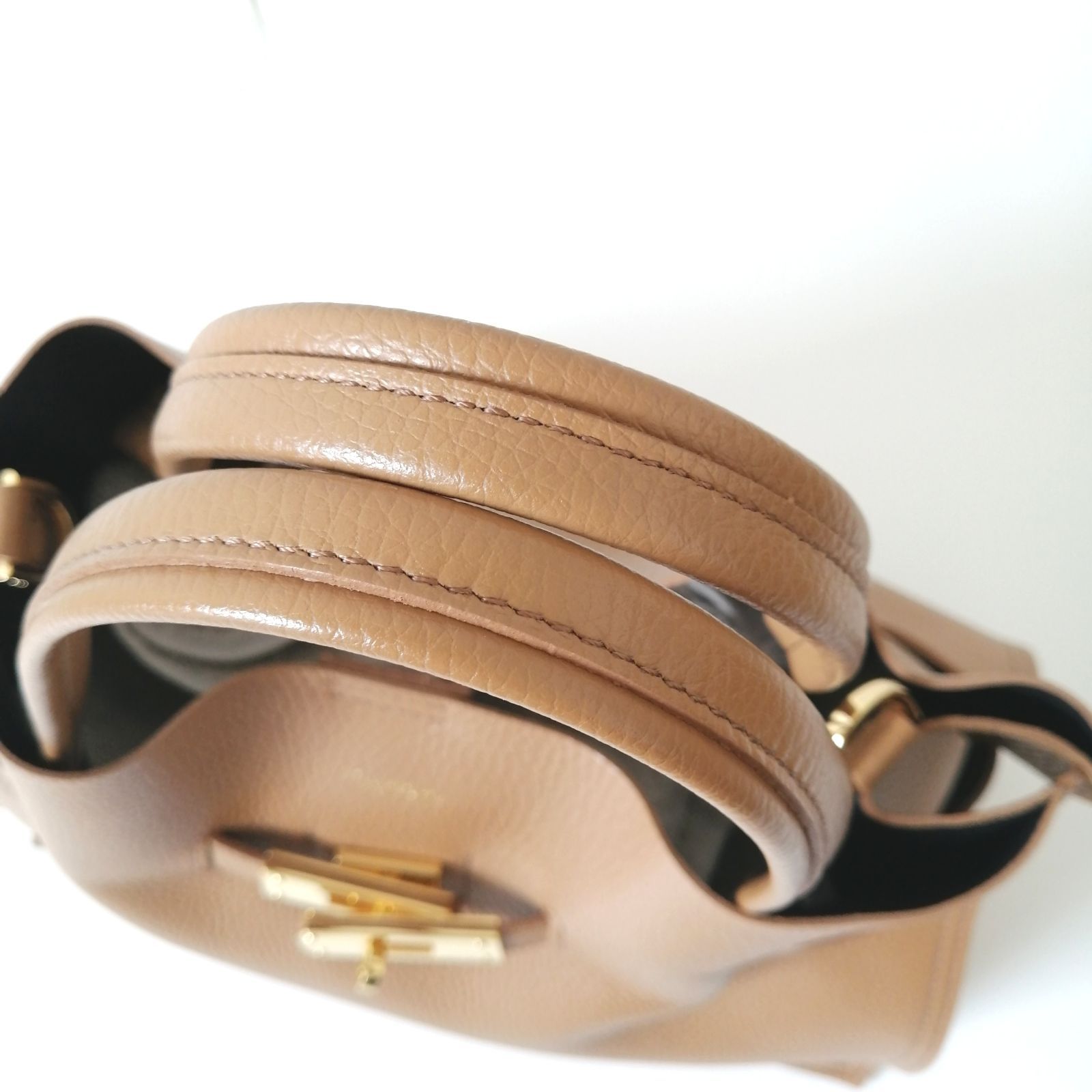 美品 ヴィオラドーロ VIOLAd