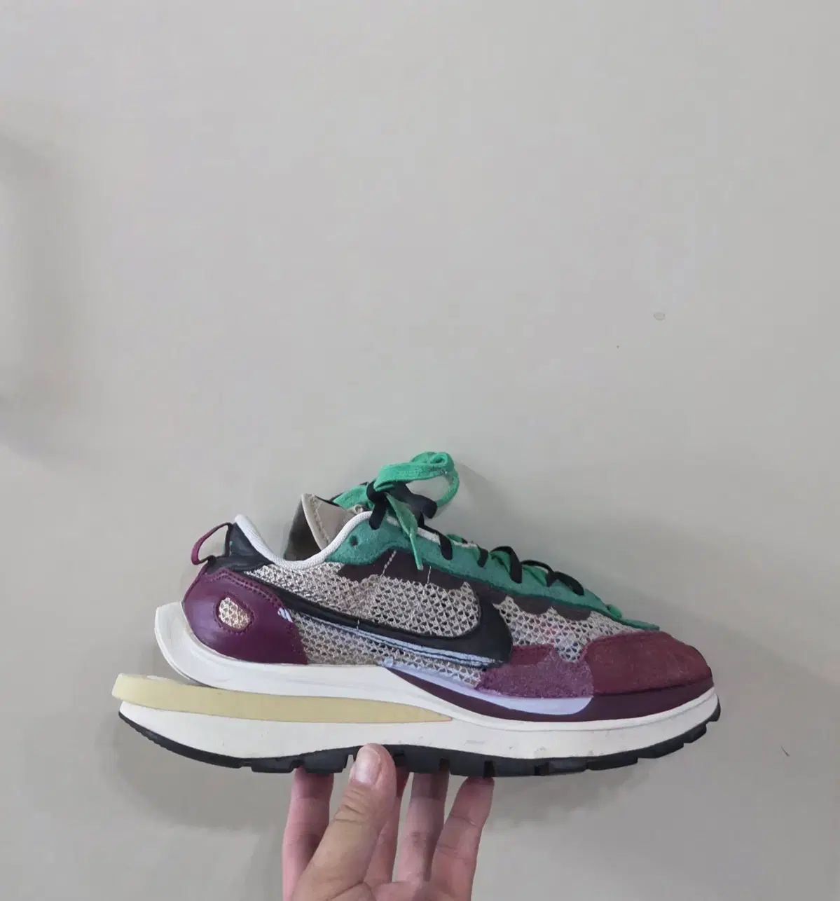 255 NIKE x SACAI ヴェイパーワッフル シャーリングアンドブラック ヴェイレイン レッド 廃盤 実物