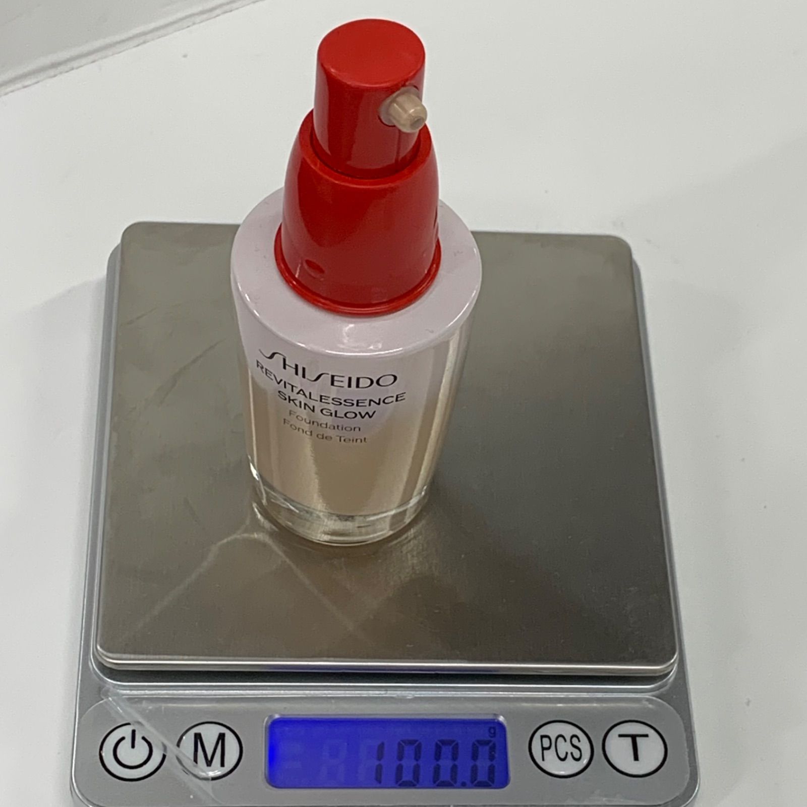 M4504 SHISEIDO 資生堂 エッセンス スキングロウ ファンデーション 