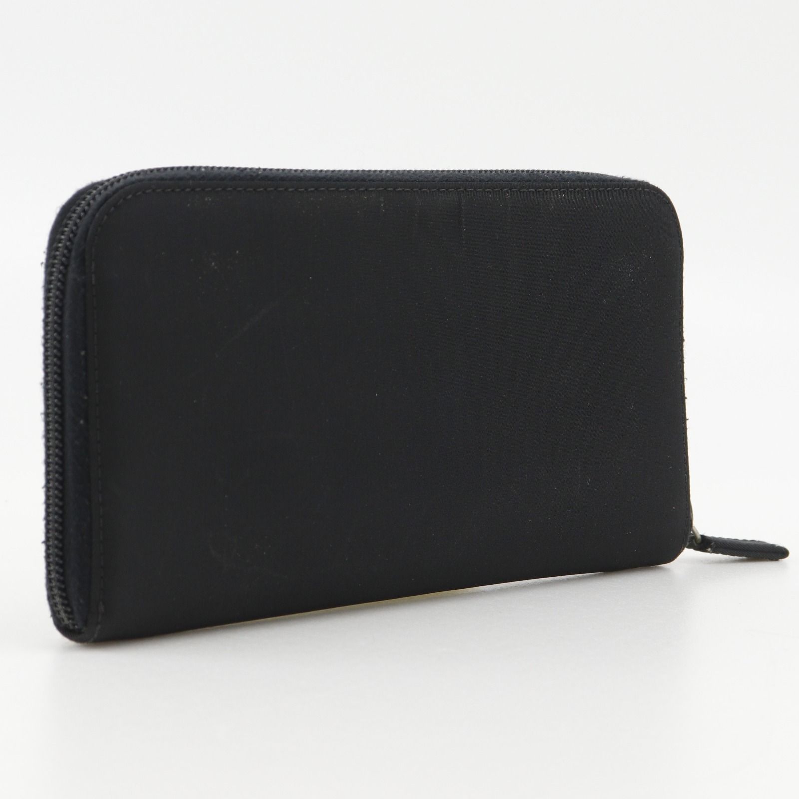 【PRADA】プラダ ラウンドファスナー M506 ナイロン NERO ユニセックス 長財布 【PRADA】プラダ ラウンドファスナー M506 ナイロン NERO ユニセックス 長財布
