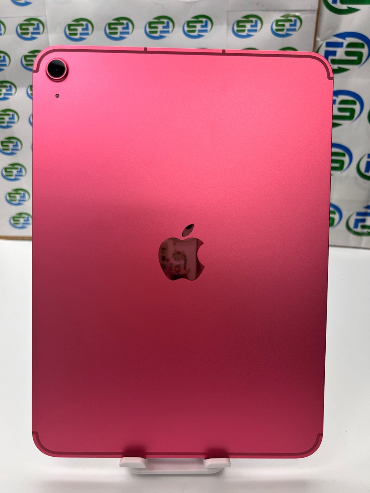 iPad 第11世代 128GB ピンク Wi-Fiモデル 中古 - メルカリ