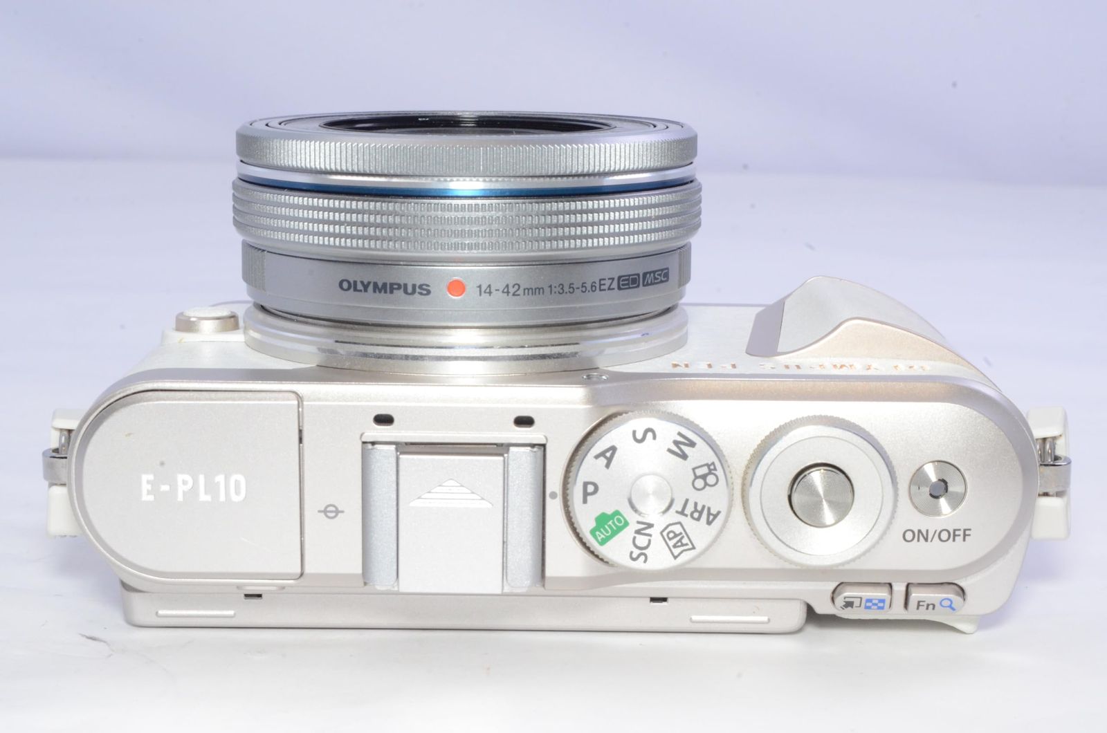 OLYMPUS PEN E-PL10 14-42mm EZレンズキット ホワイト 動作確認済み