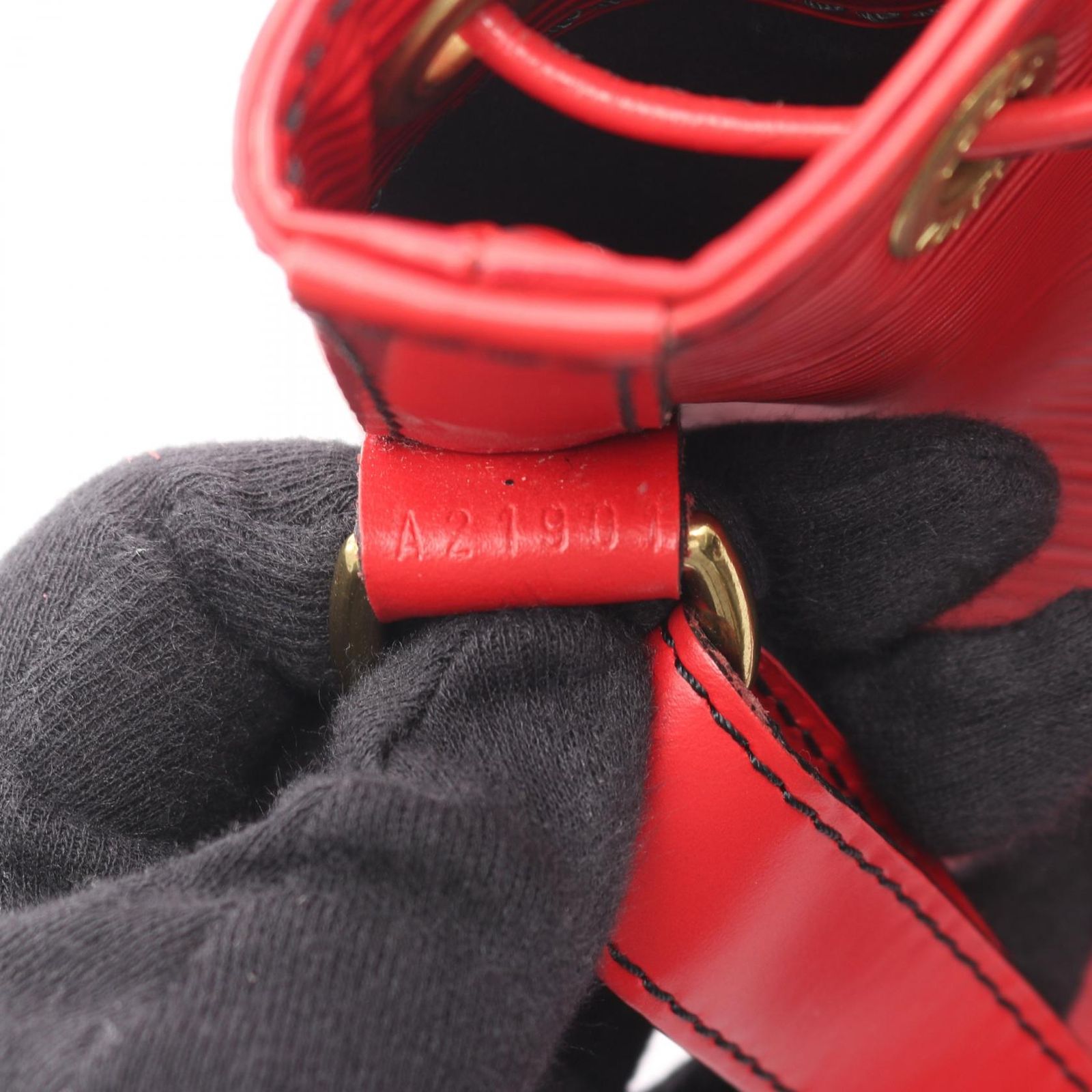 ルイ・ヴィトン LOUIS VUITTON ショルダーバッグ プチノエ M44107 カスティリアンレッド レザー プチ・ノエ レディース Used B