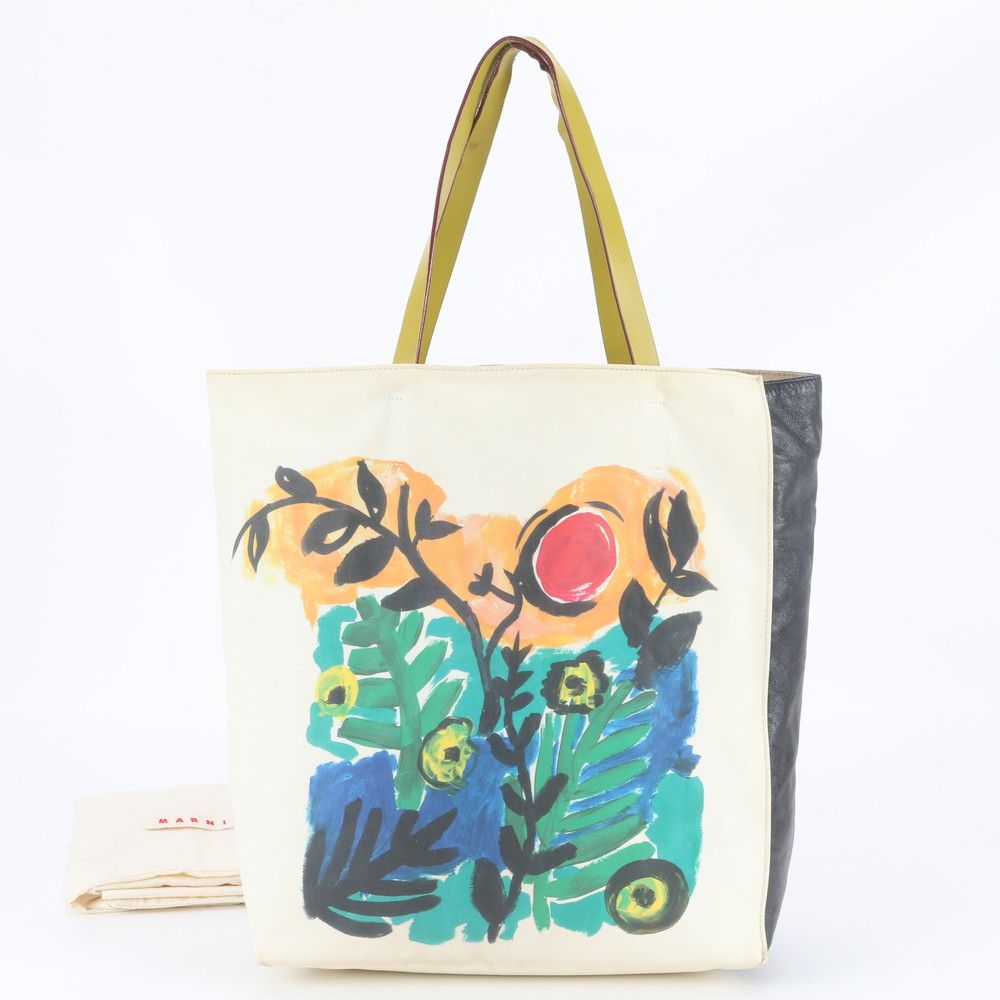 美品 MARNI マルニ レザー トート バッグ フラワー モチーフ 肩掛け ショルダー ハンド 本革 A4 レディース MWM DZ34-8【中古】