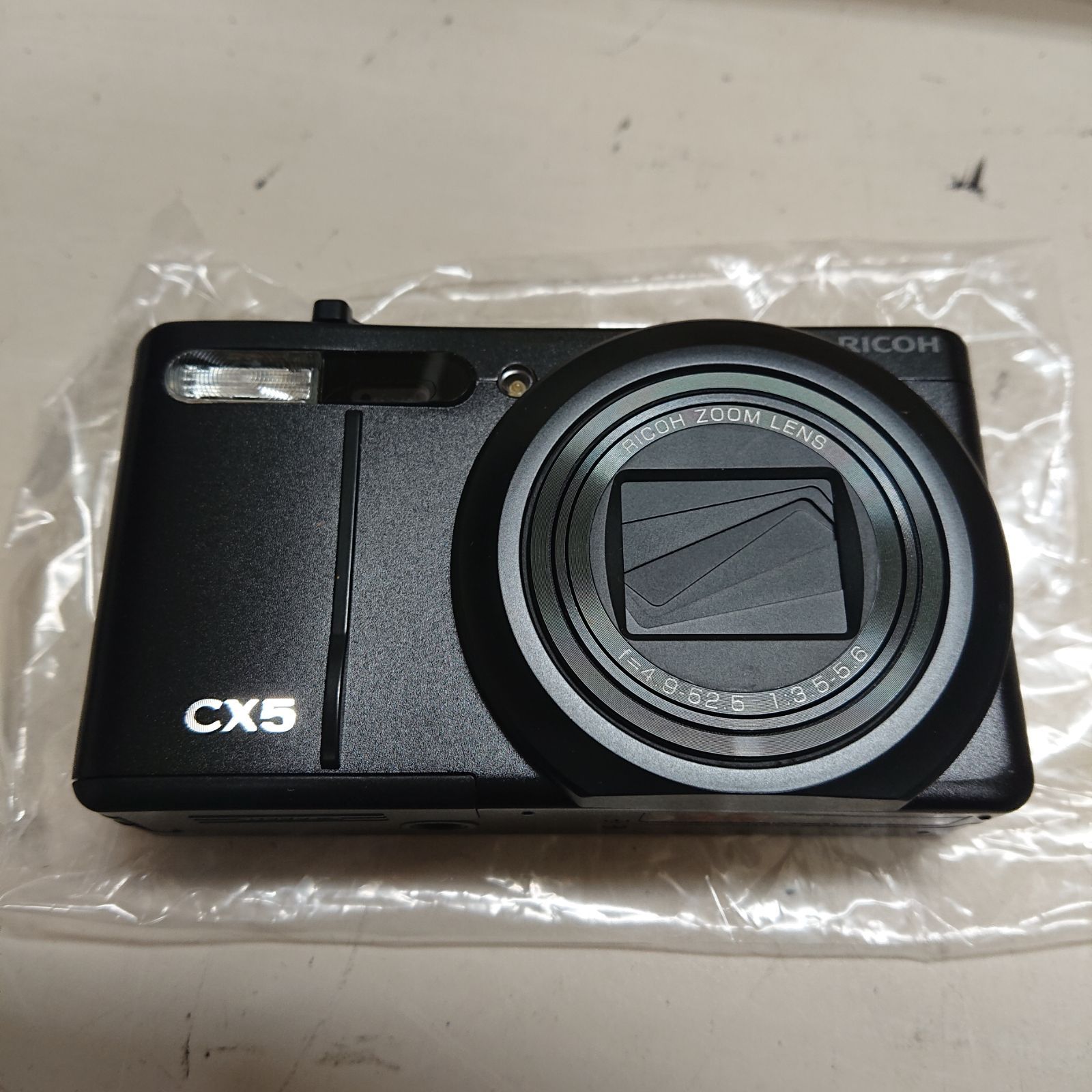RICOH リコー　コンパクトデジタルカメラ　CX5 未使用 未使用 汚れあり リコー CX5 コンパクトデジタルカメラ ◇管理番号